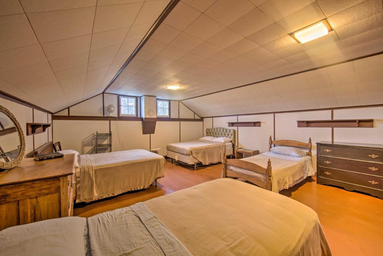 Remote 1901 Studio Cabin With Loft - Pets Allowed! Allenwood Bagian luar foto