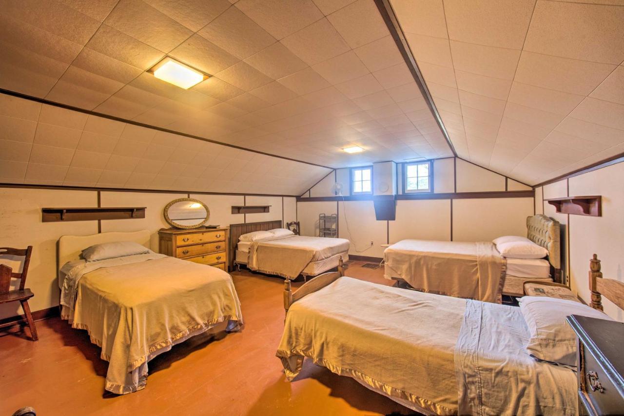 Remote 1901 Studio Cabin With Loft - Pets Allowed! Allenwood Bagian luar foto